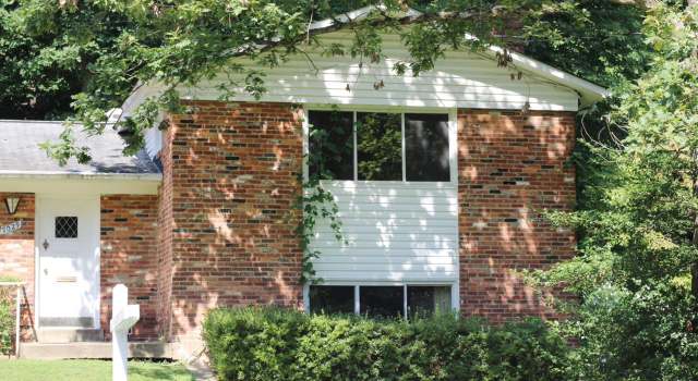 Photo of 7029 Roundtree Rd, Falls Church, VA 22042