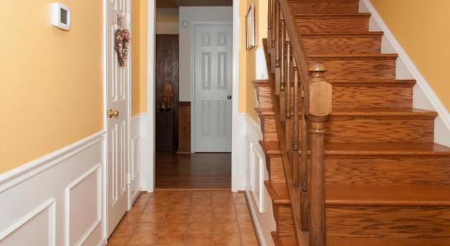 Photo of 9035 Swift Creek Rd, Fairfax Station, VA 22039