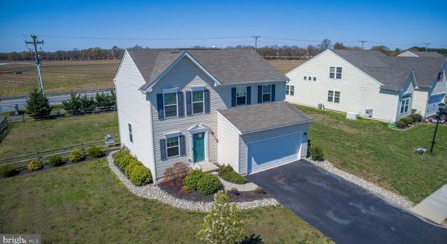 Photo of 19 Delaware River Dr, Clayton, DE 19938