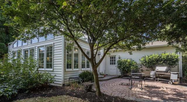 Photo of 1803 Saint Roman Dr, Vienna, VA 22182