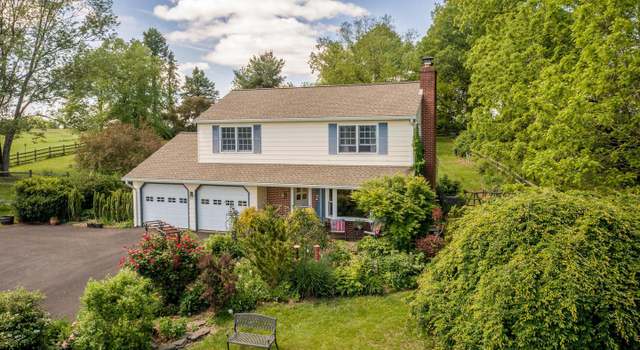 Photo of 458 Rolling Hills Rd, Ottsville, PA 18942