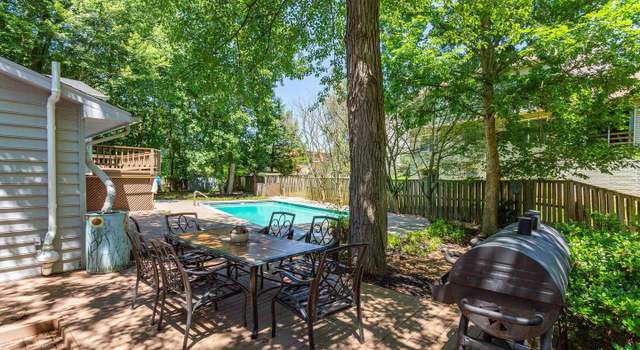 Photo of 8525 Tysons Ct, Vienna, VA 22182