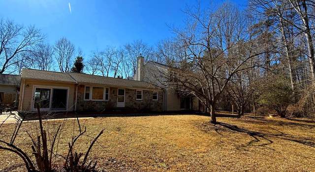 Photo of 14 Peach Tree Ln, Fredericksburg, VA 22406
