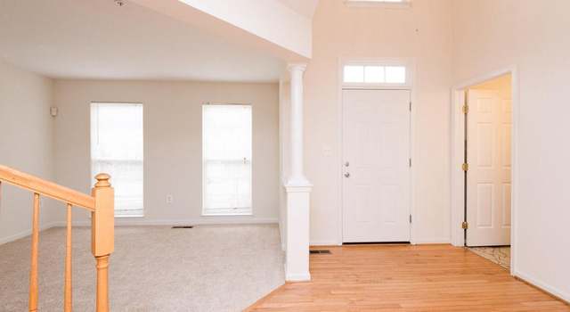 Photo of 9118 Little Stone Dr, Fort Washington, MD 20744