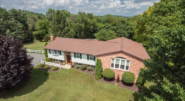 Photo of 838 Chanter Dr, Westminster, MD 21157