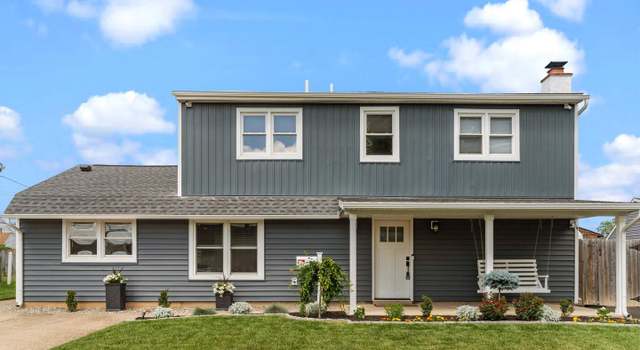Photo of 74 Autumn Ln, Levittown, PA 19055
