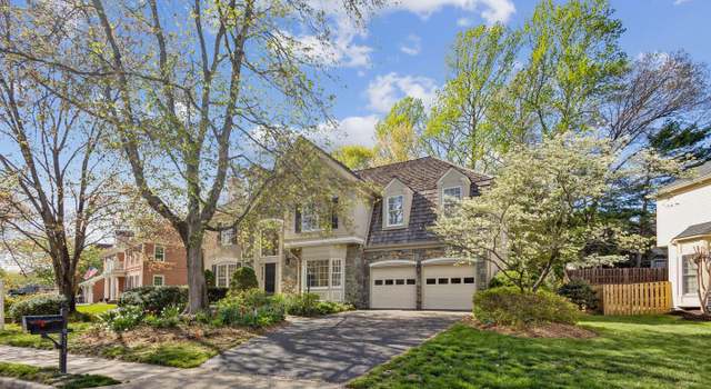 Photo of 9313 Braymore Cir, Fairfax Station, VA 22039