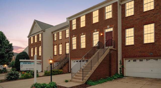 Photo of 22602 Welborne Manor Sq, Ashburn, VA 20148