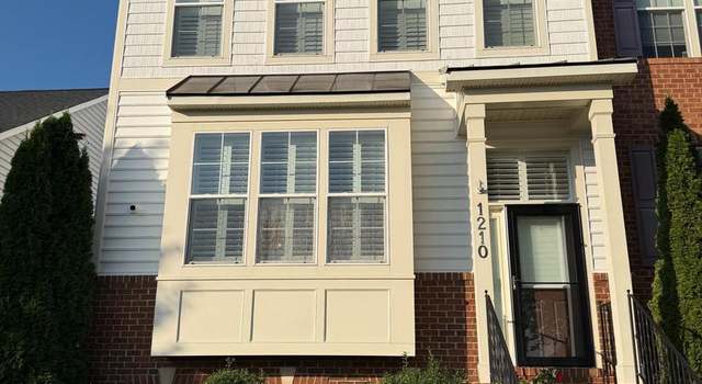 Photo of 1210 Lander Creek Dr, Brunswick, MD 21716