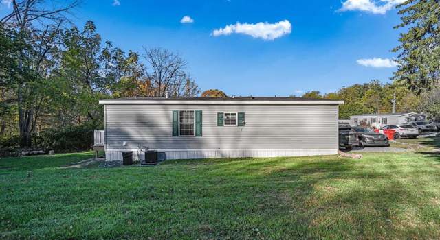 Photo of 38 Squaw Cir, Barto, PA 19504