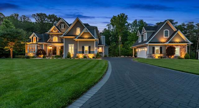 Photo of 1006 St Annes Ln, Millersville, MD 21108