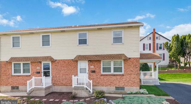 Photo of 402 Hanshue St, Harrisburg, PA 17113