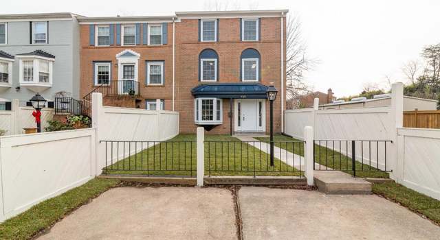 Photo of 4523 Squiredale Sq, Alexandria, VA 22309