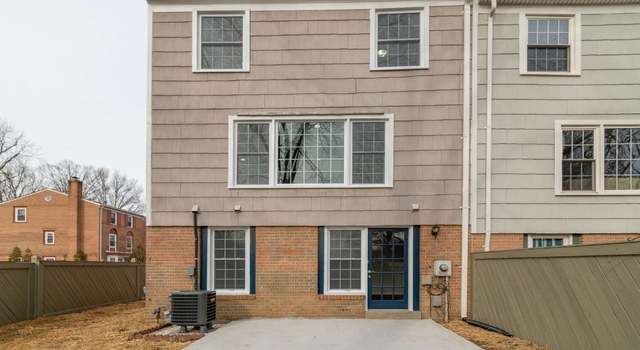 Photo of 4523 Squiredale Sq, Alexandria, VA 22309