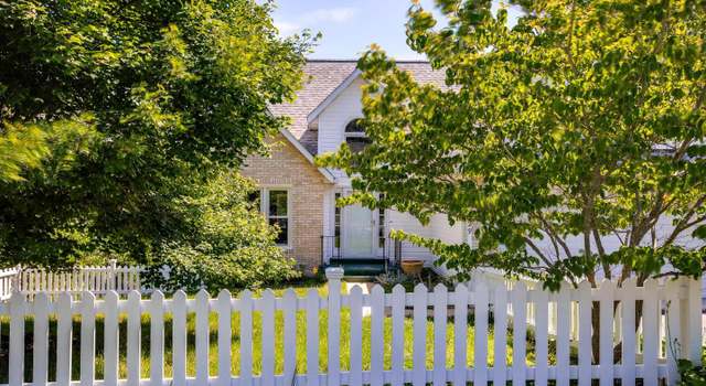Photo of 429 Overlook Dr, Lusby, MD 20657