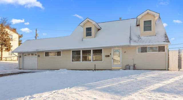 Photo of 28 Umber Rd, Levittown, PA 19056