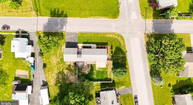 Photo of 242 Linden Ave, Mercersburg, PA 17236
