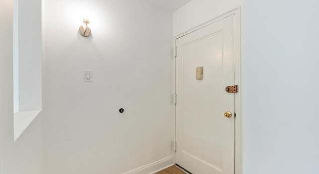 Photo of 2610 Tunlaw Rd NW #102, Washington, DC 20007