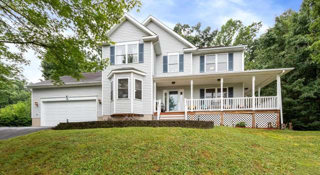 Photo of 9522 Hickory Hill Dr, Fredericksburg, VA 22408