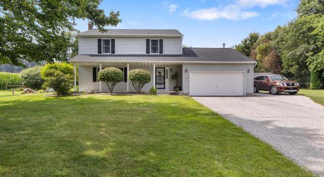 Photo of 12156 Cross Roads Ave, Felton, PA 17322