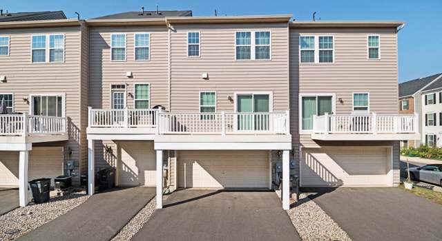 Photo of 42632 Drazenovich Epoch Ter, Sterling, VA 20166