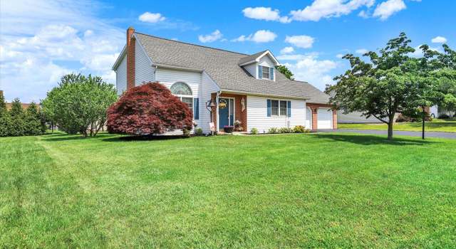 Photo of 221 Hickory Ln, Shippensburg, PA 17257