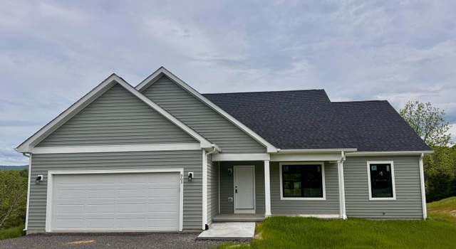 Photo of 903 Point Dr, Petersburg, WV 26847