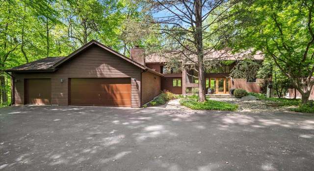 Photo of 11205 Spur Wheel Ln, Potomac, MD 20854