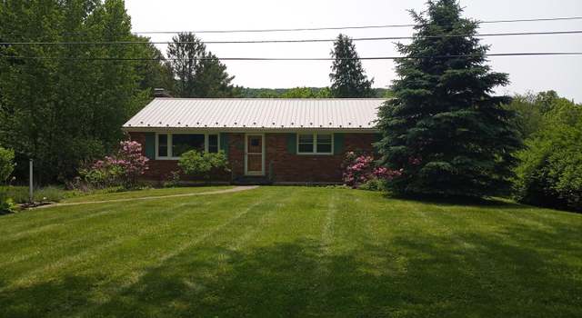 Photo of 626 W Main St, Boalsburg, PA 16827
