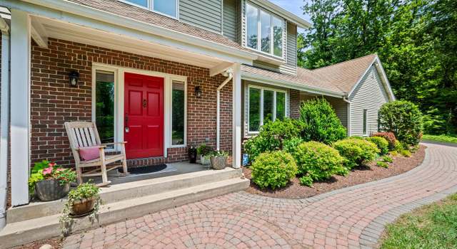 Photo of 211 Fox Ln, Wallingford, PA 19086