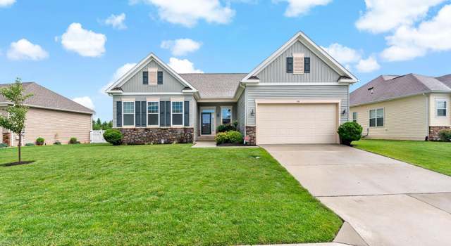 Photo of 146 Serpentine Way, Martinsburg, WV 25405