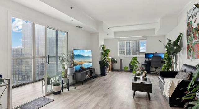 Photo of 1211 S Eads St #1701, Arlington, VA 22202