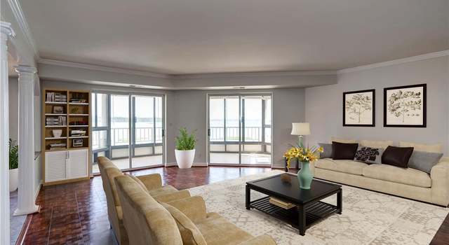 Photo of 1250 Washington St S #411, Alexandria, VA 22314