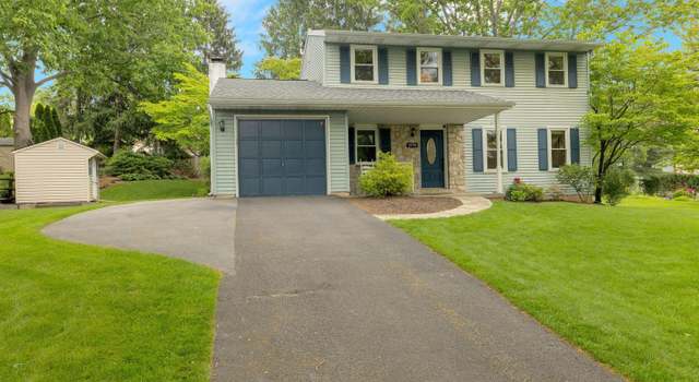 Photo of 1995 Pierce Dr, Whitehall, PA 18052