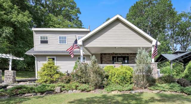 Photo of 425 Mohave Dr, Auburn, PA 17922
