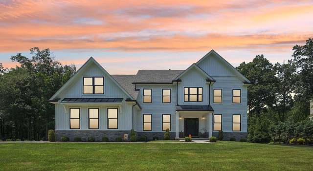 Photo of 5 Randolph Dr, Robbinsville, NJ 08691