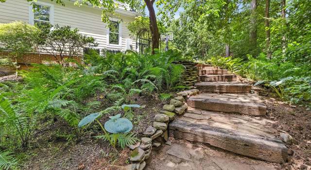 Photo of 6550 Stoneridge Ct, Warrenton, VA 20187