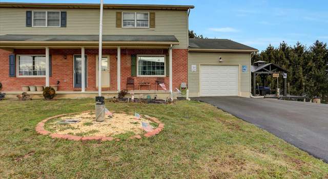 Photo of 4 Holly Ct, Shippensburg, PA 17257