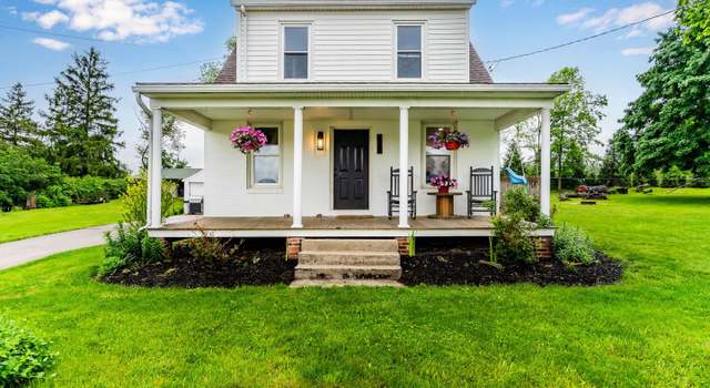 Photo of 446 Big Mount Rd, Thomasville, PA 17364