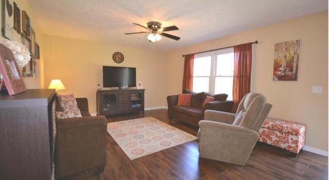Photo of 172 Triple J Rd, Berryville, VA 22611