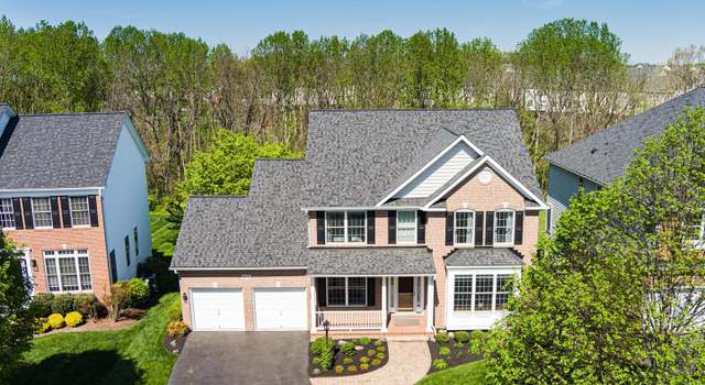 Photo of 9703 Royal Crest Cir, Frederick, MD 21704