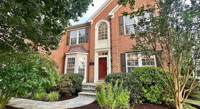 Photo of 5570 La Vista Dr, Alexandria, VA 22310