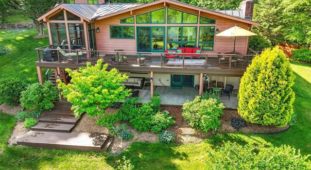 Photo of 103 Castleton Ford Rd, Castleton, VA 22716