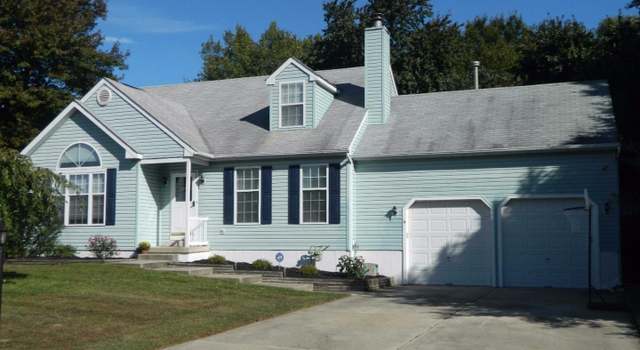 Photo of 4 Powder Ln, Burlington Township, NJ 08016