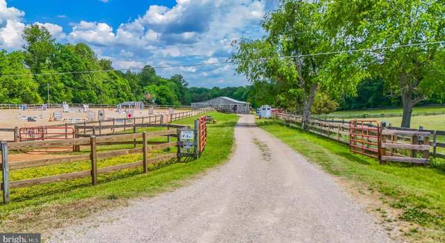 Photo of 2418 Mill Rd, Powhatan, VA 23139
