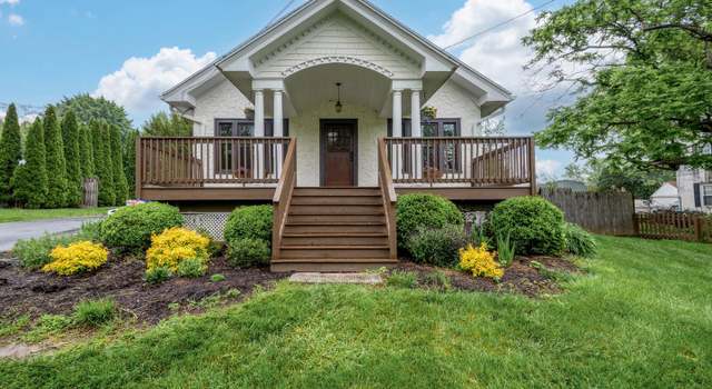 Photo of 209 Ironstone Ridge Rd, Lancaster, PA 17603