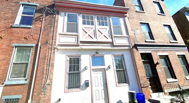 Photo of 629 S 42nd St, Philadelphia, PA 19104