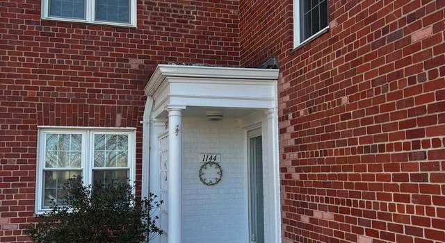 Photo of 1144 Valley Dr, Alexandria, VA 22302