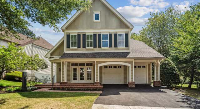 Property at 17701 Hidden Garden Ln, Ashton, MD 20861, 4 beds, 3.5 baths