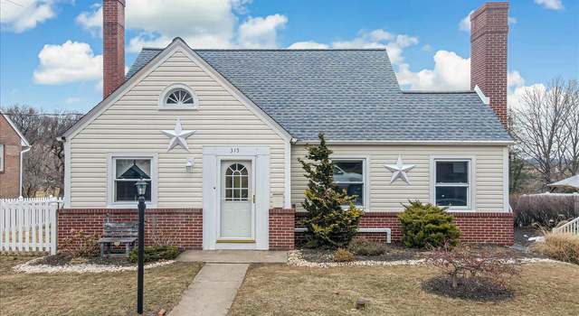 Photo of 315 W 6th St, Boyertown, PA 19512